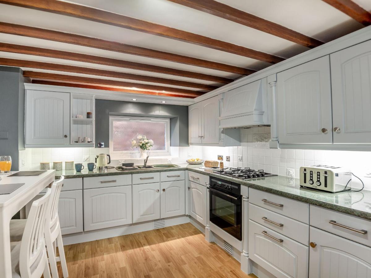 Dove Cottage รูธิน ภายนอก รูปภาพ